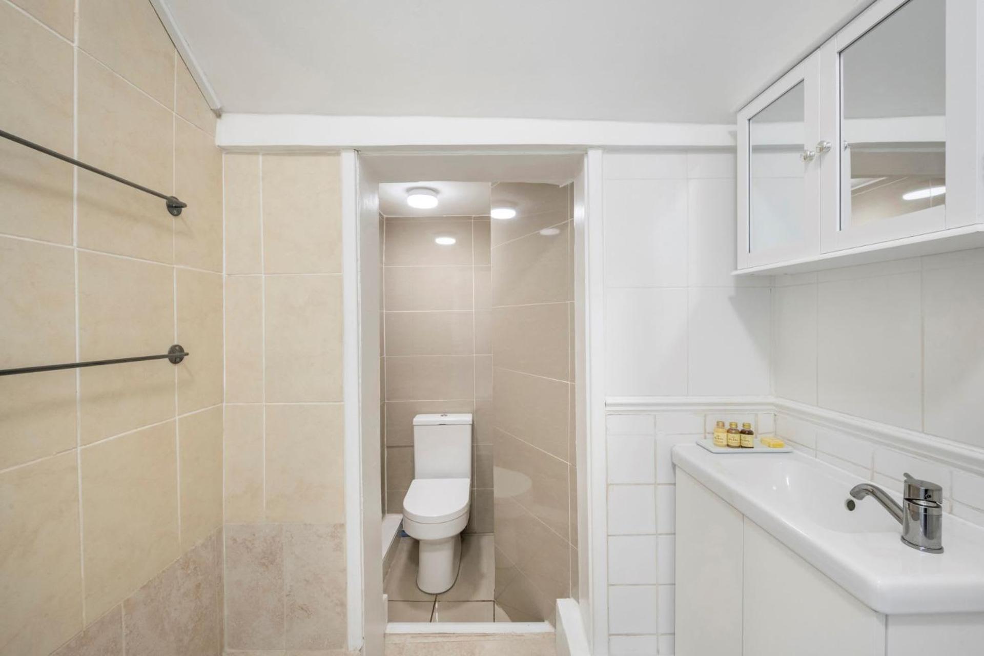The Cutesy - Fitzrovia - By Frankie Says Apartment Лондон Екстериор снимка